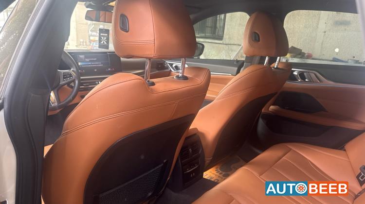 بي ام دبليو i4 2022