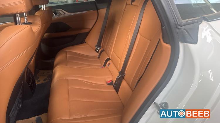 بي ام دبليو i4 2022