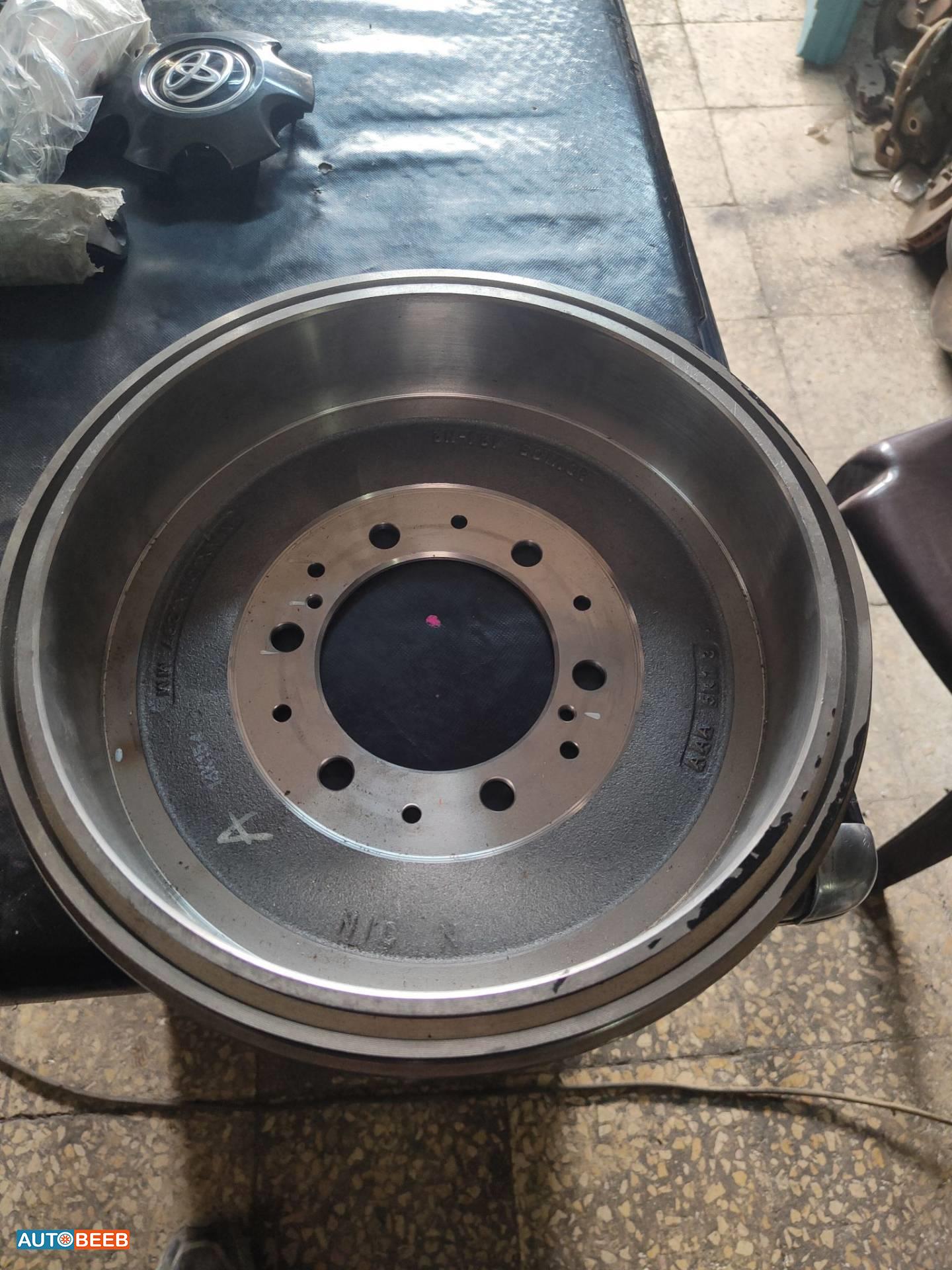 درم خلفي تويوتا هايلوكس 2015 2016 2017 2018 2019 2020