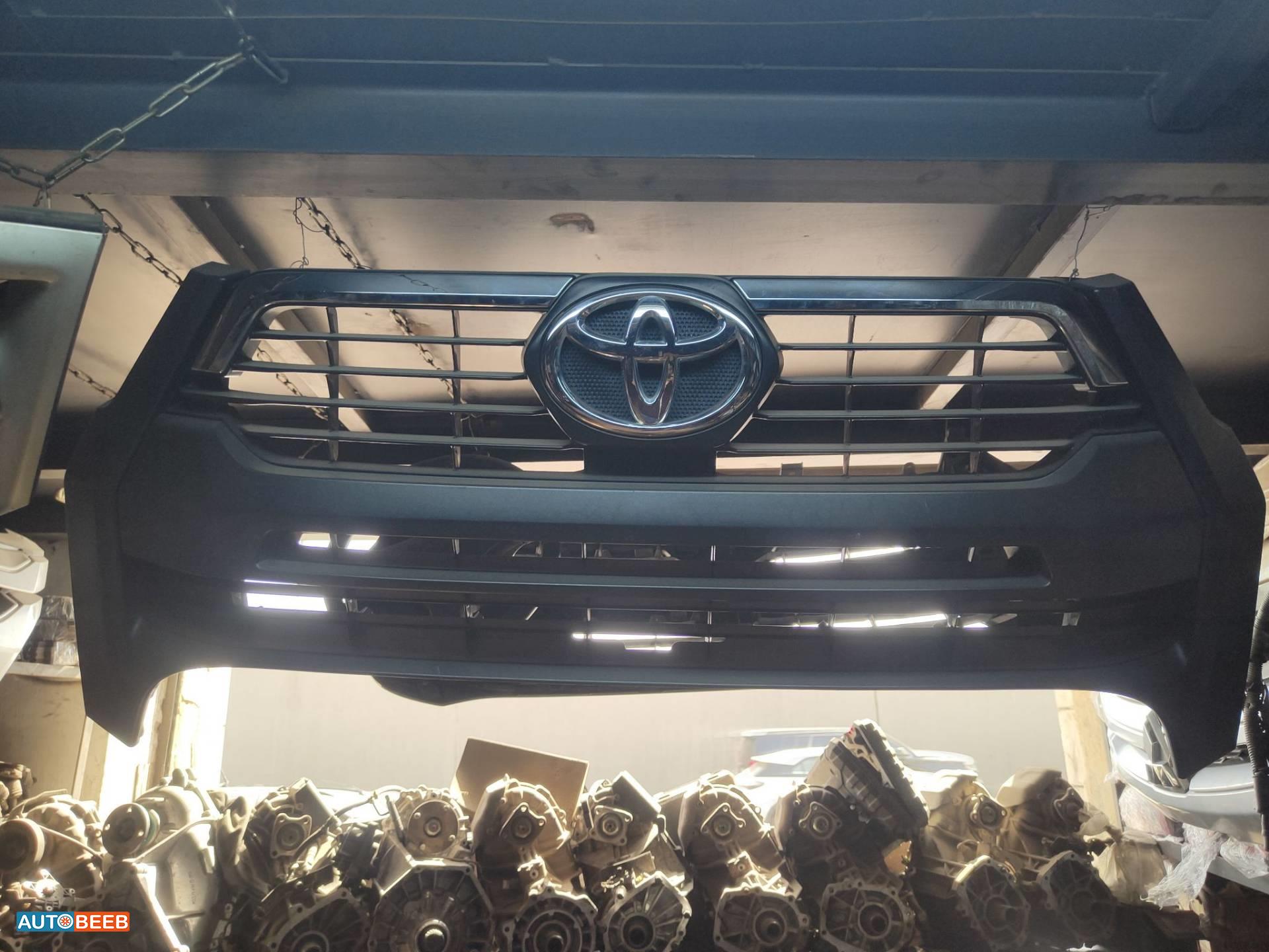 شل امامي تويوتا هايلوكس ادڤانجر 2023 2024