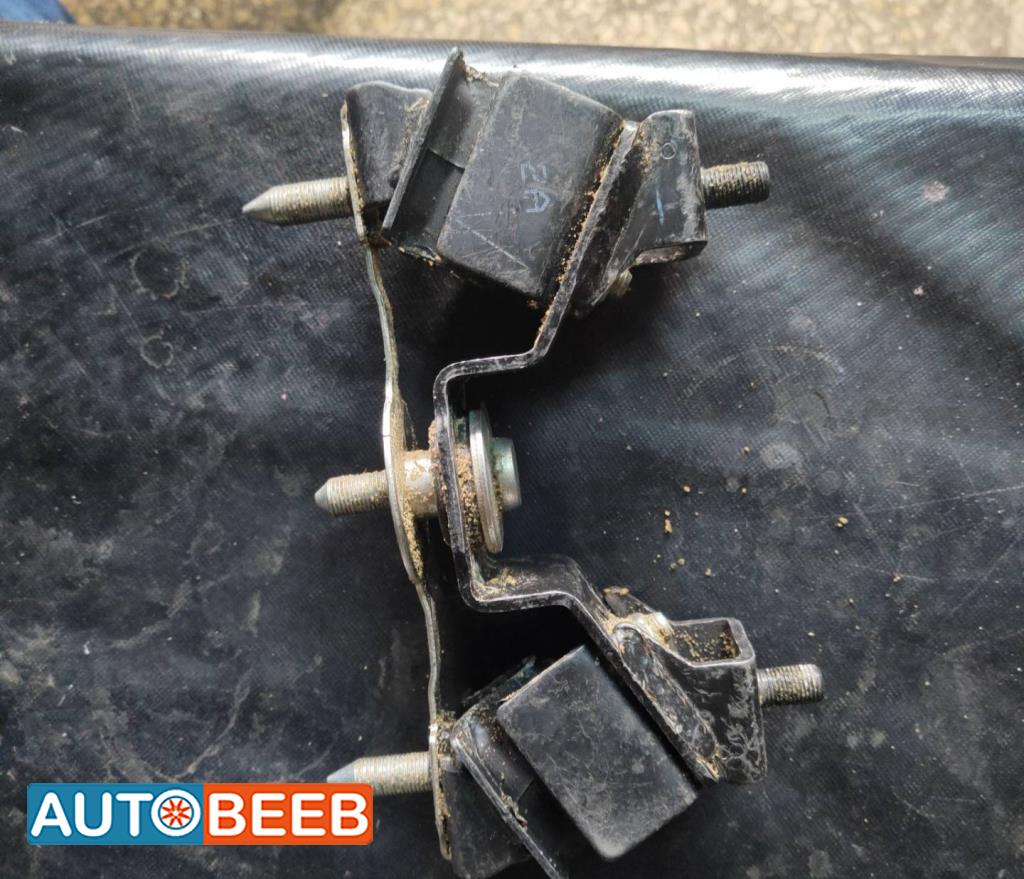 كرسي جير ايسوزو دي ماكس 2022 2023