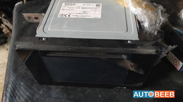 Electronics DVD Player Toyota Hilux