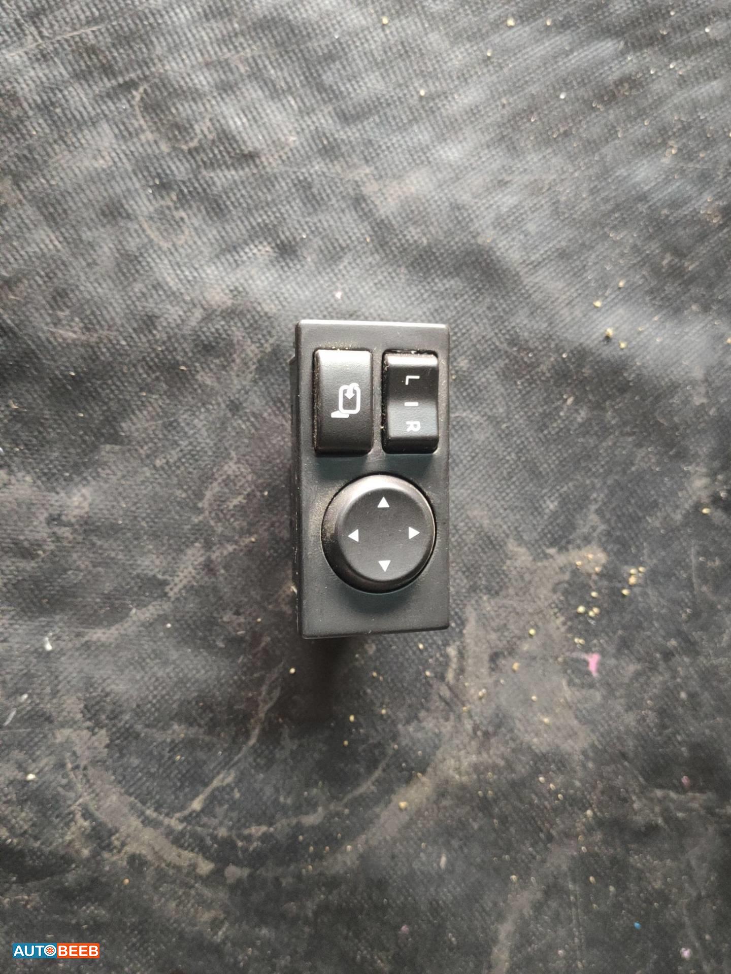 Cabin  Control buttons Isuzu D-Max
