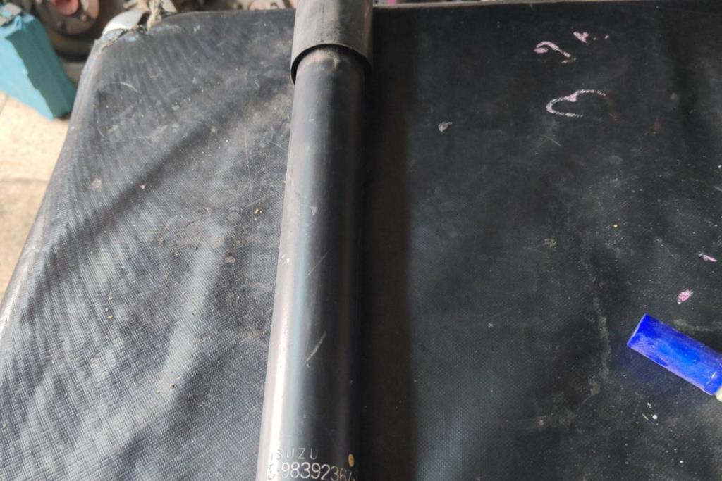  Shock Absorber Isuzu D-Max