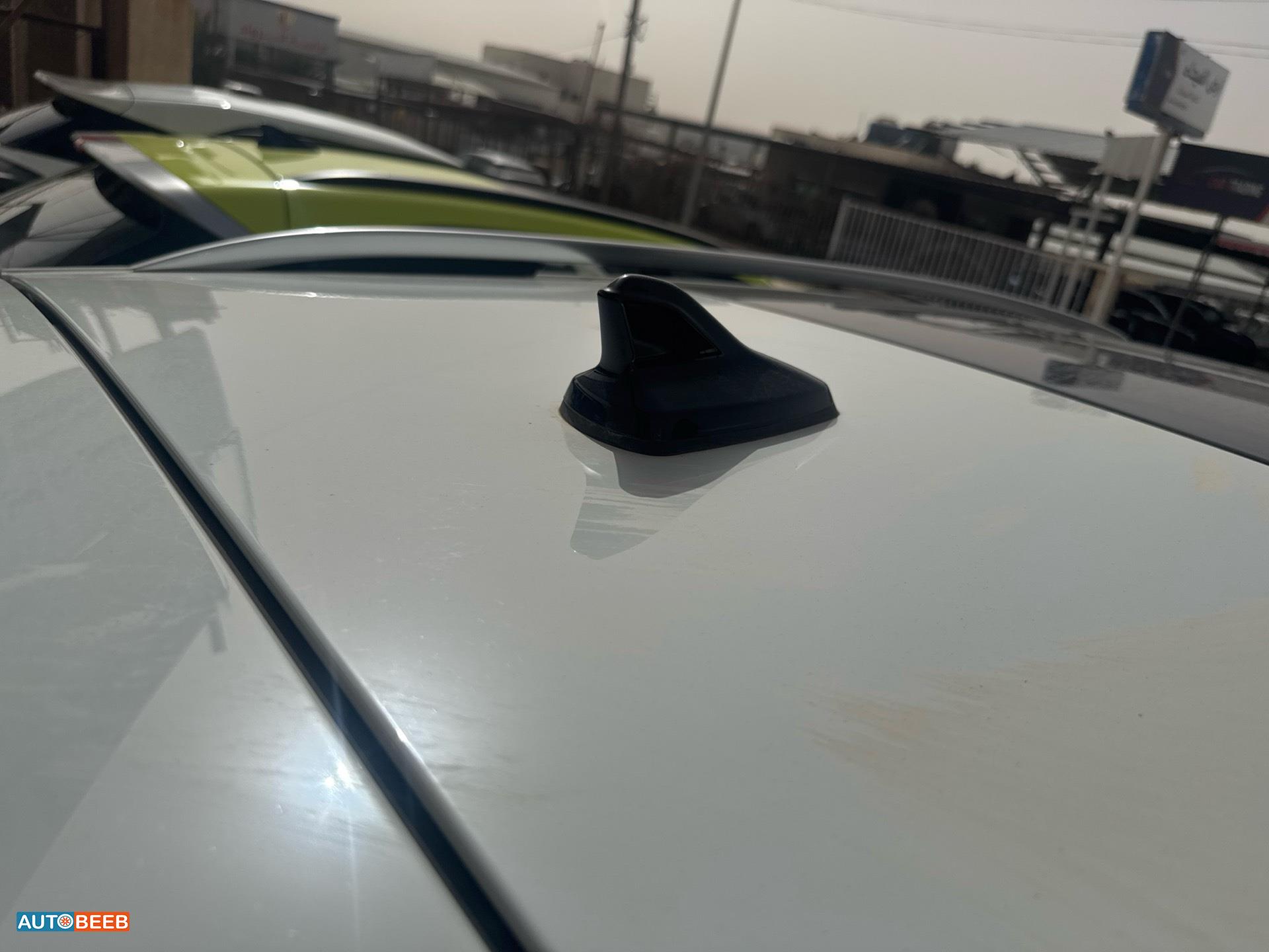 فولكس فاجن ID 6 2022