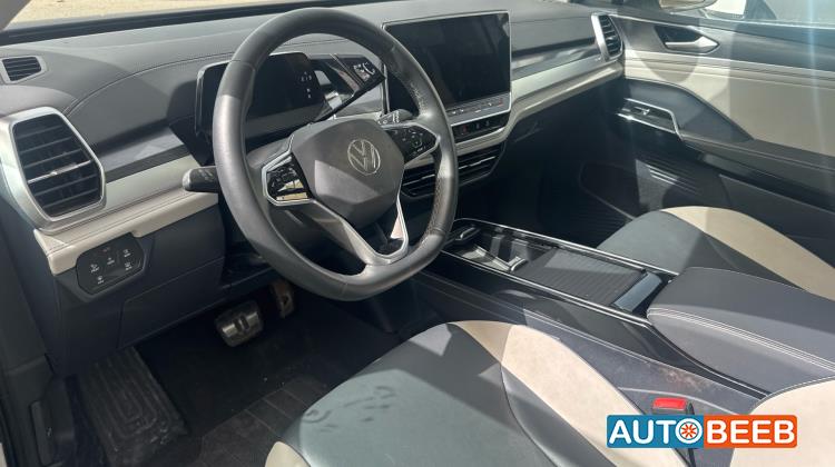 فولكس فاجن ID 6 2022