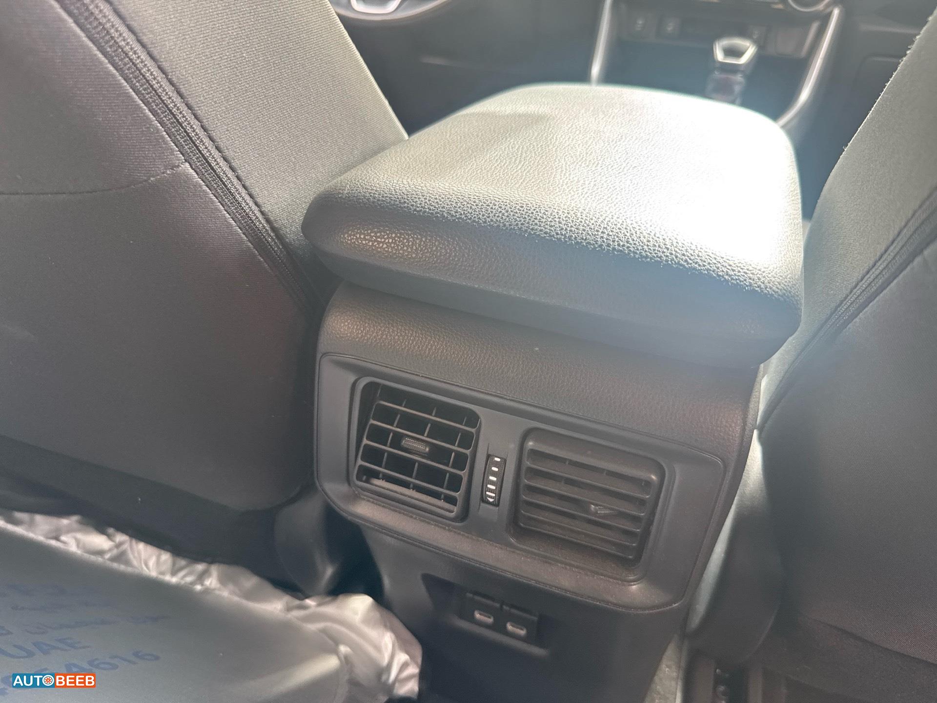 تويوتا راف فور 2023