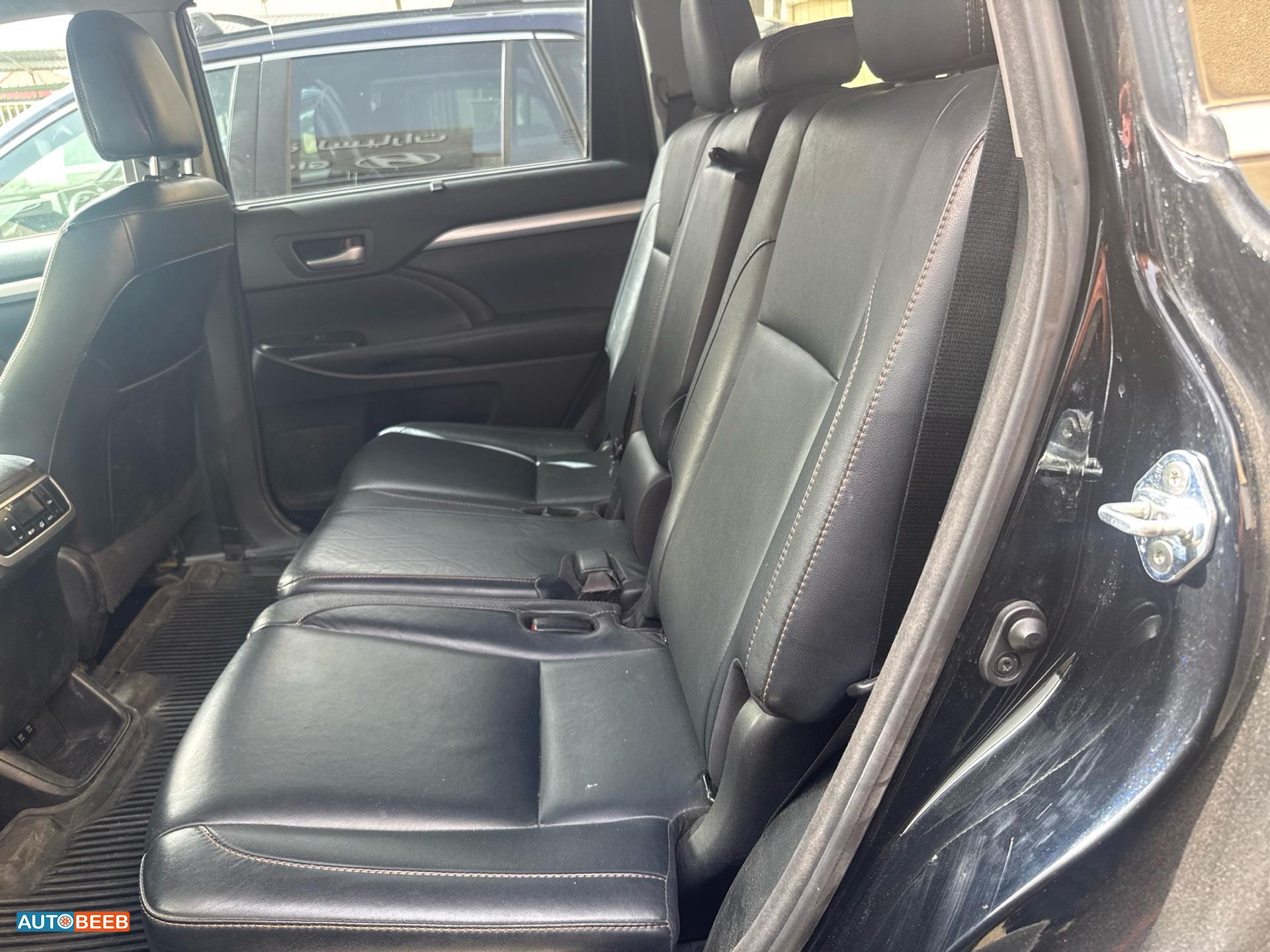 Toyota Highlander 2018