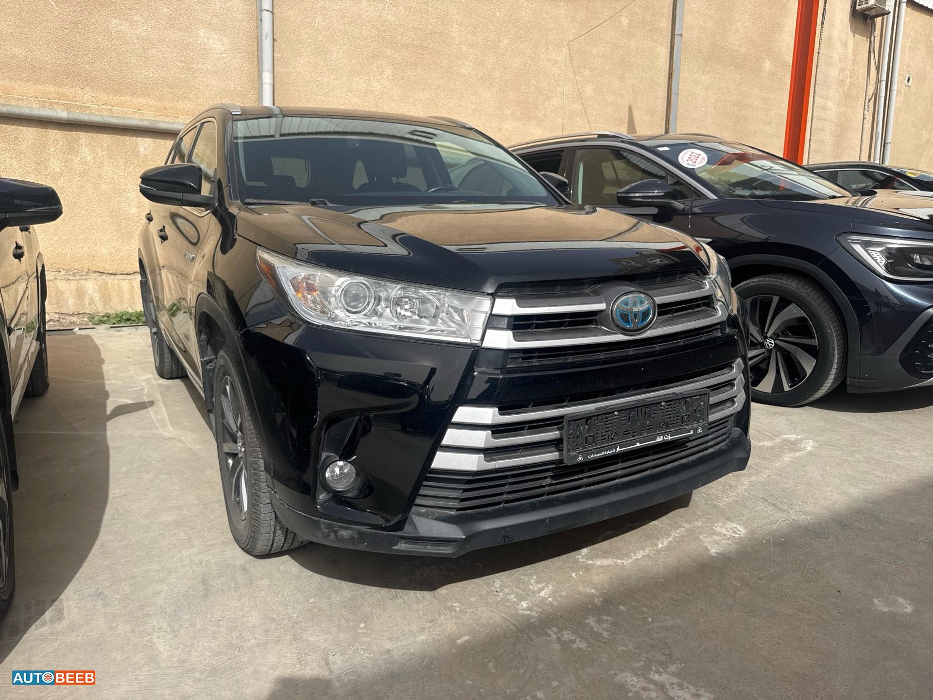 Toyota Highlander 2018