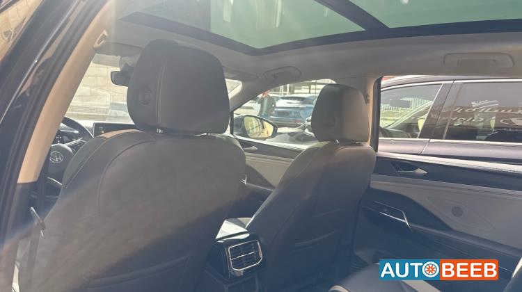 فولكس فاجن ID 6 2022