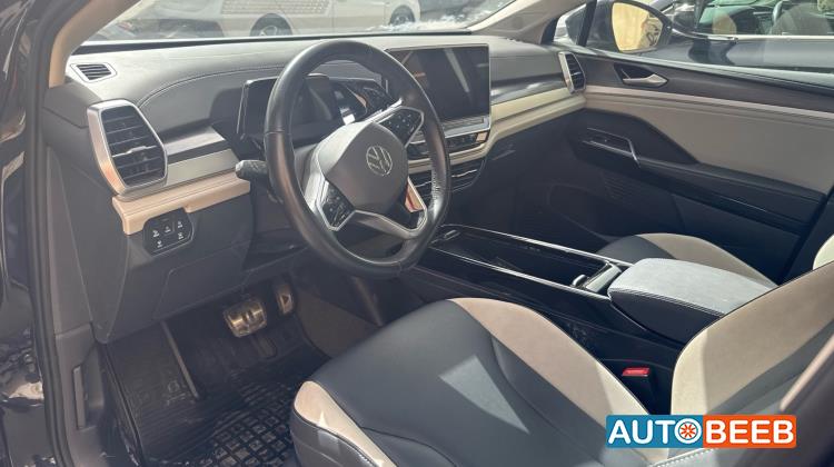 فولكس فاجن ID 6 2022