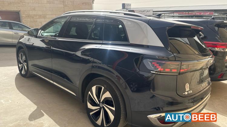 فولكس فاجن ID 6 2022