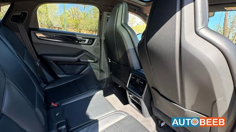 بورش كايين 2020