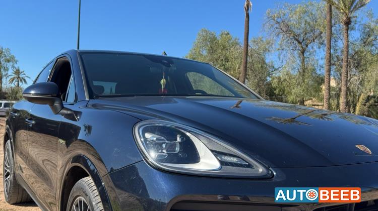 بورش كايين 2020