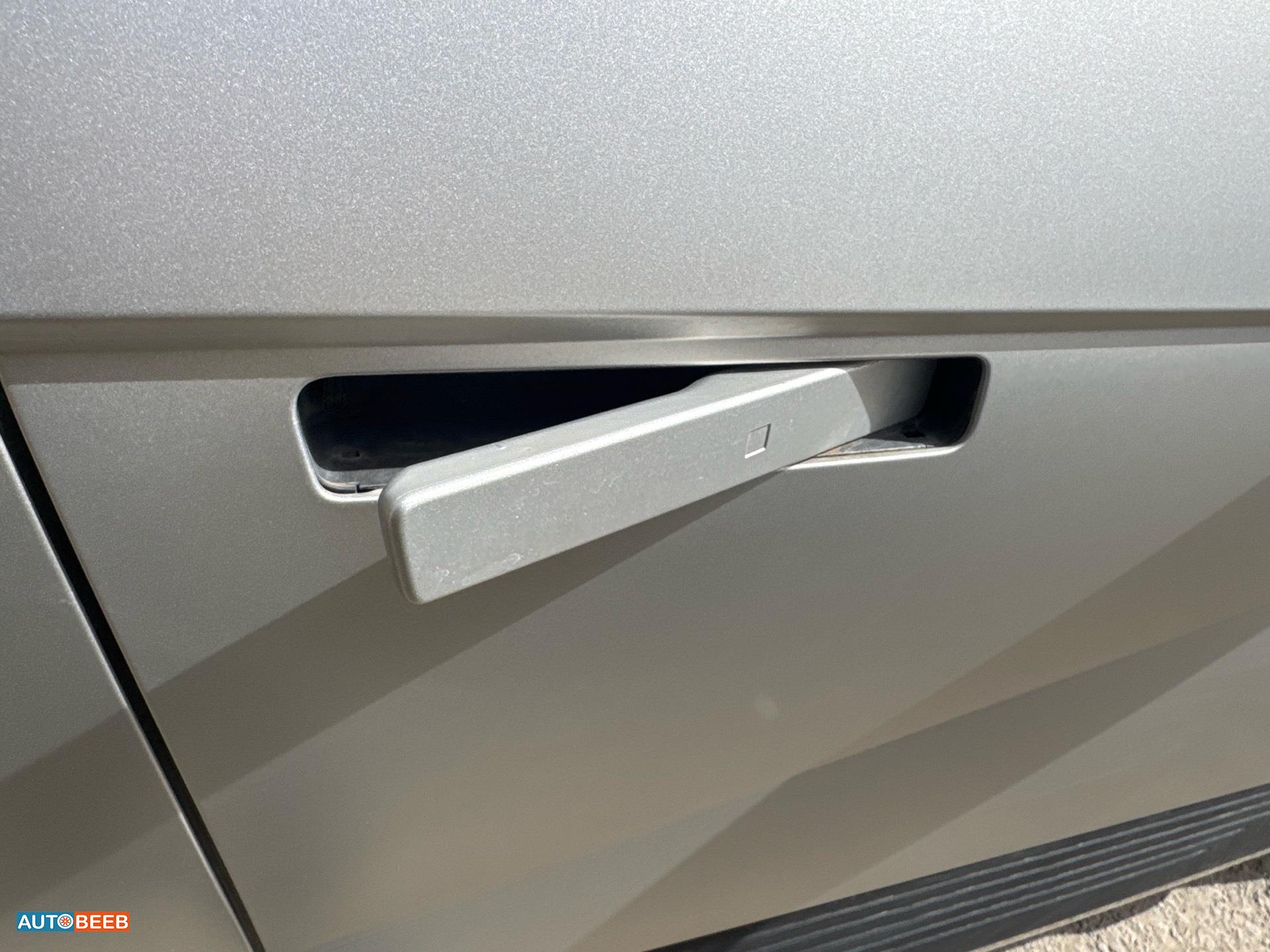 هيونداي ايونيك 5 2023