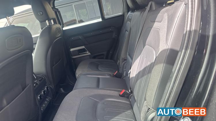 لاندروفر ديفندر 2021