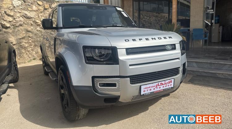 لاندروفر ديفندر 2021