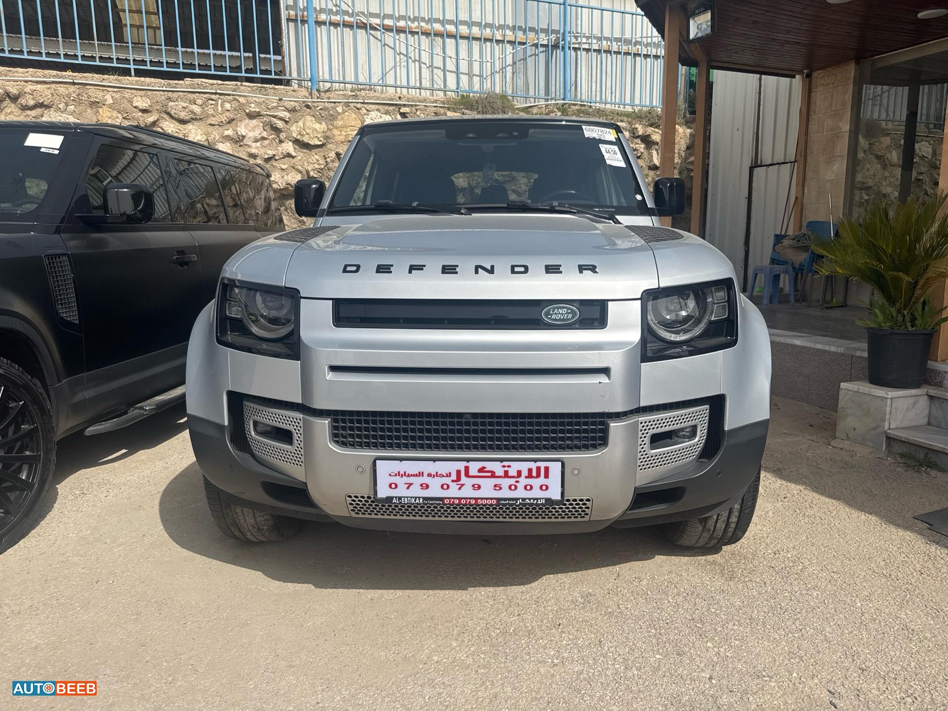 لاندروفر ديفندر 2021