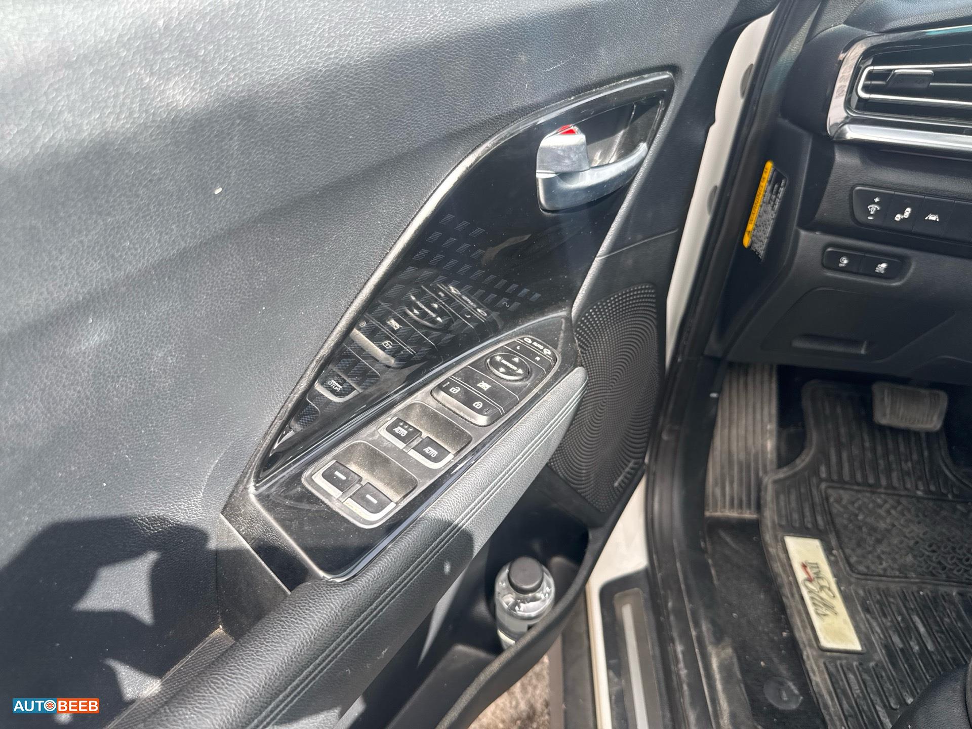 كيا نيرو 2020