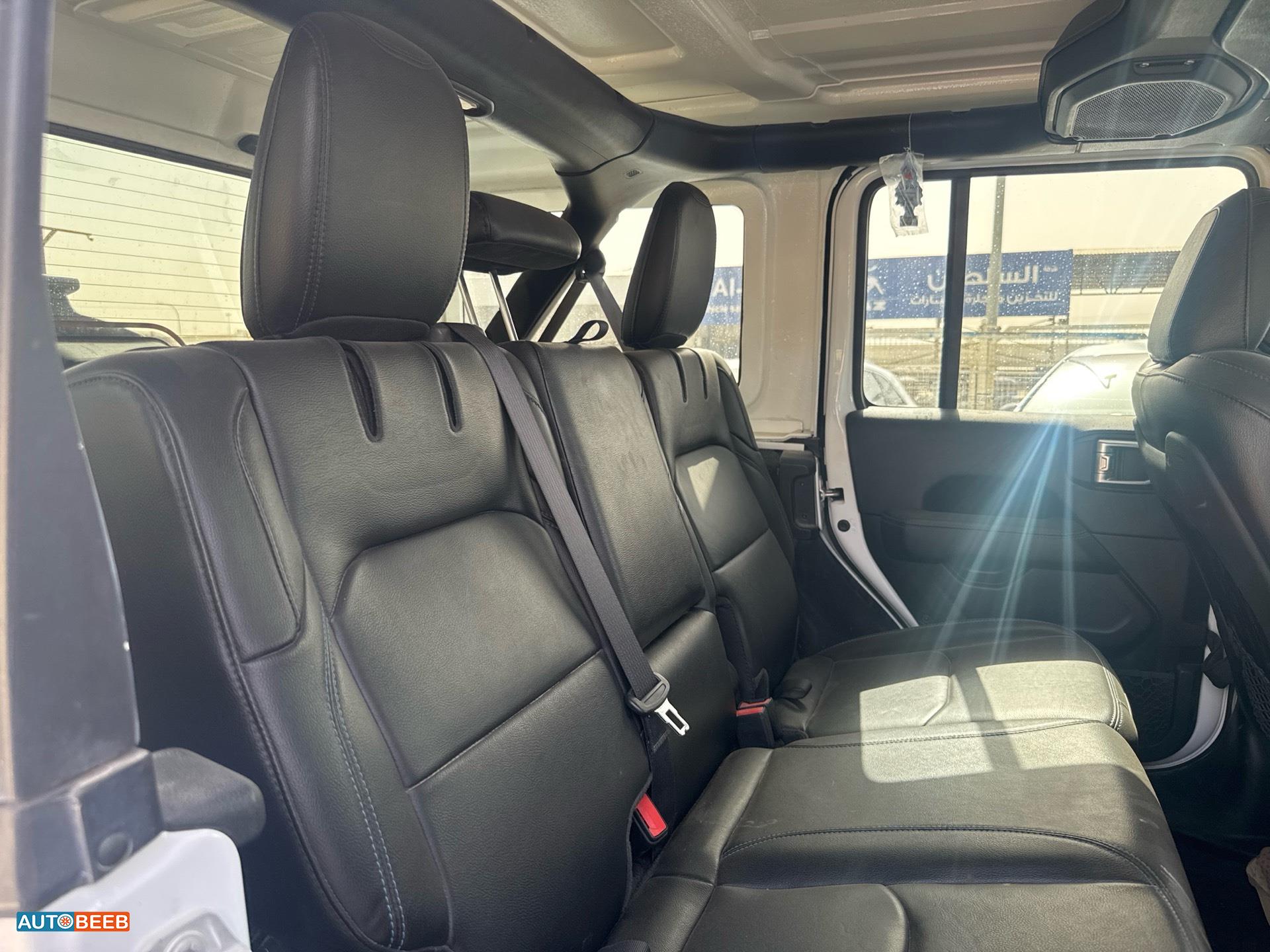 جيب رانجلر 2021