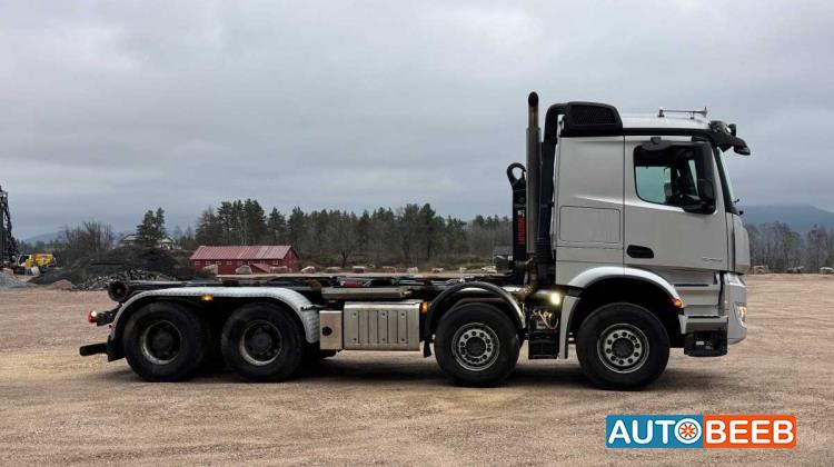 رافعة الهوك مرسيدس بنز 2019