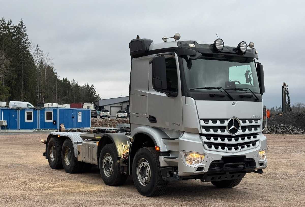 رافعة الهوك مرسيدس بنز 2019