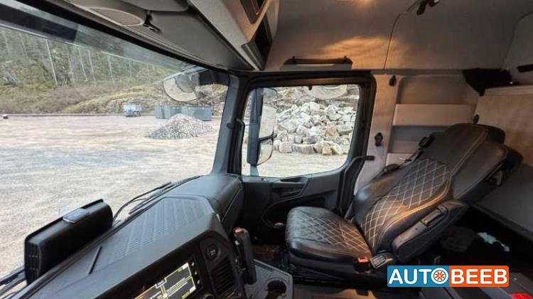 رافعة الهوك مرسيدس بنز 2019