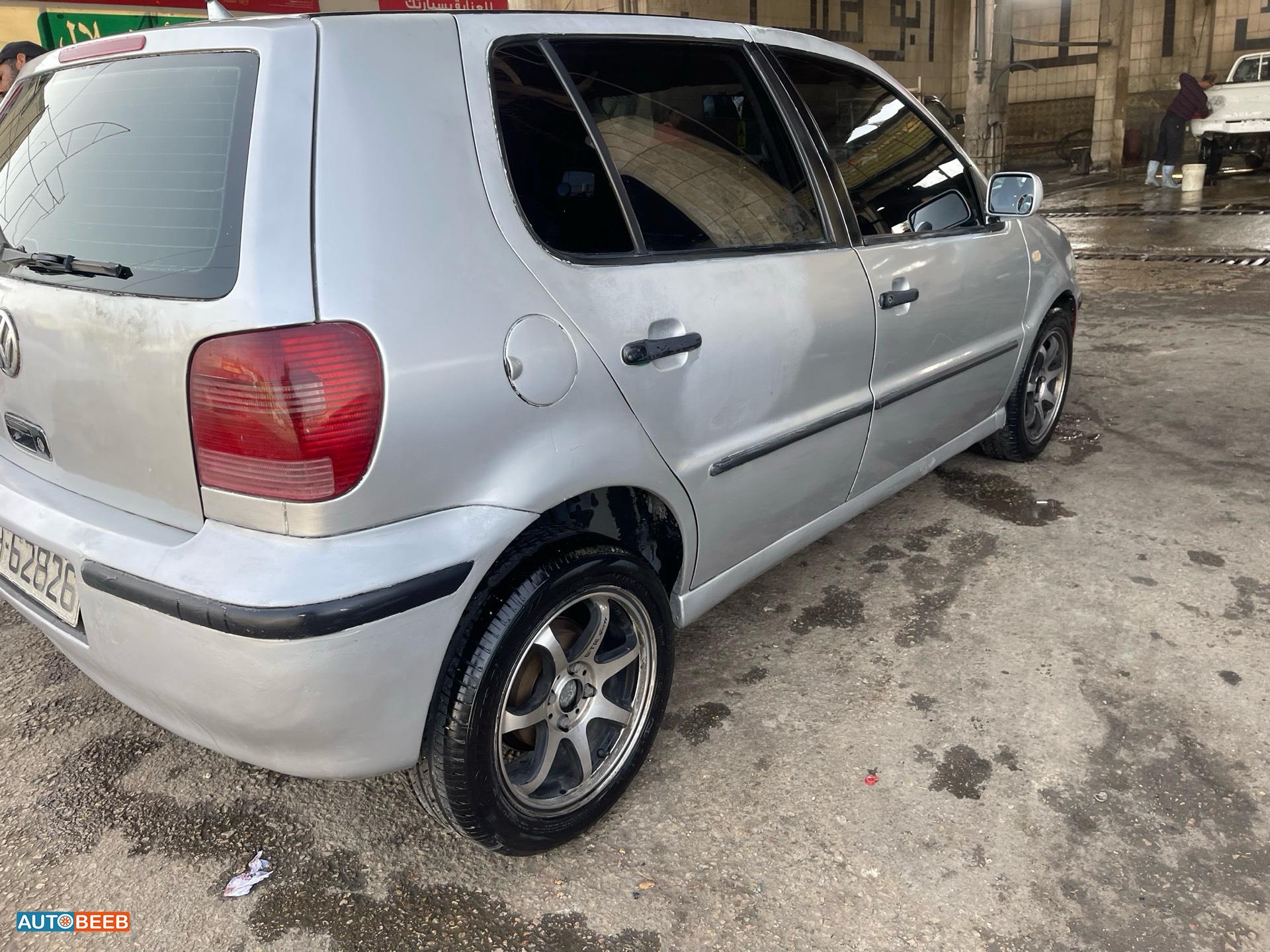 فولكس فاجن بولو 2001