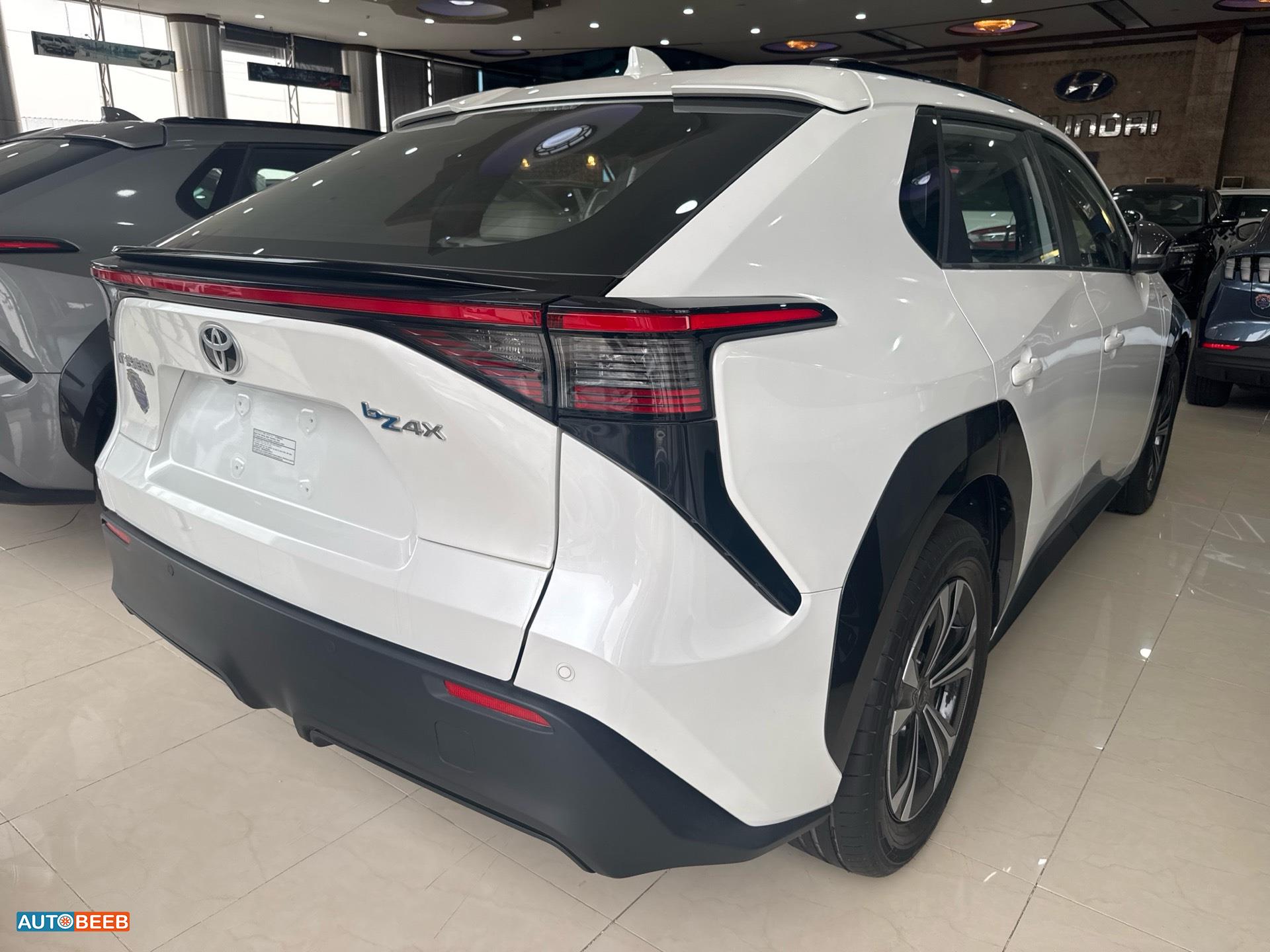 Toyota bZ4X 2023