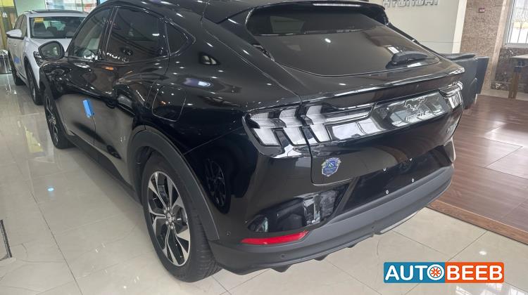 فورد موستانج 2022