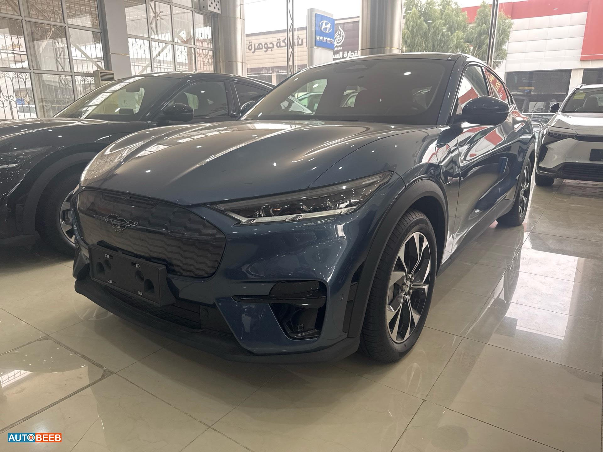 فورد موستانج 2022