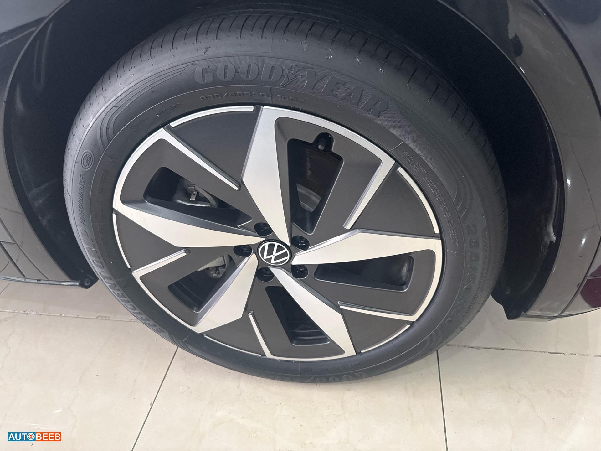 فولكس فاجن ID 4 2022