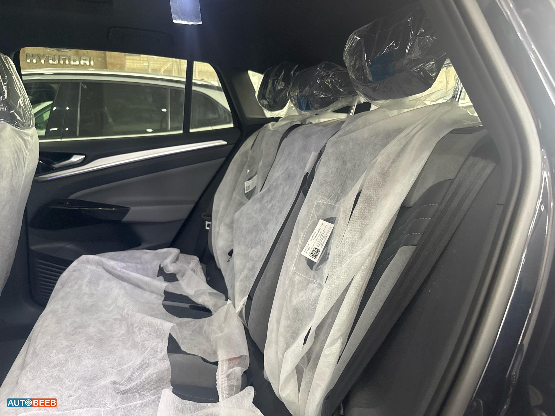 فولكس فاجن ID 4 2022