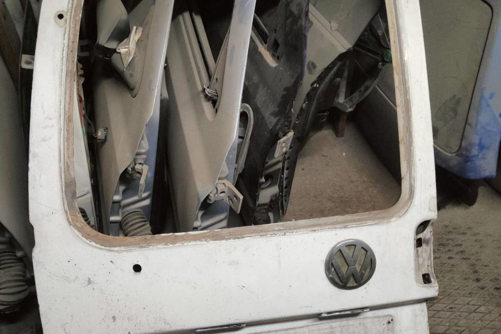 Body  Trunk Volkswagen Caddy