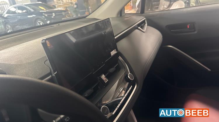 Toyota Corolla cross  2025