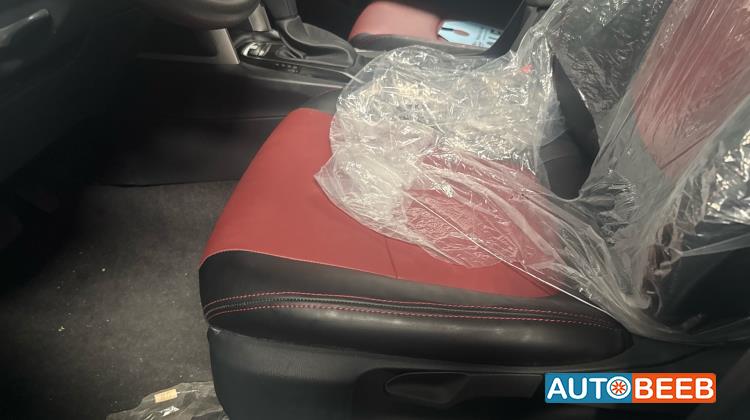 Toyota Corolla cross  2025