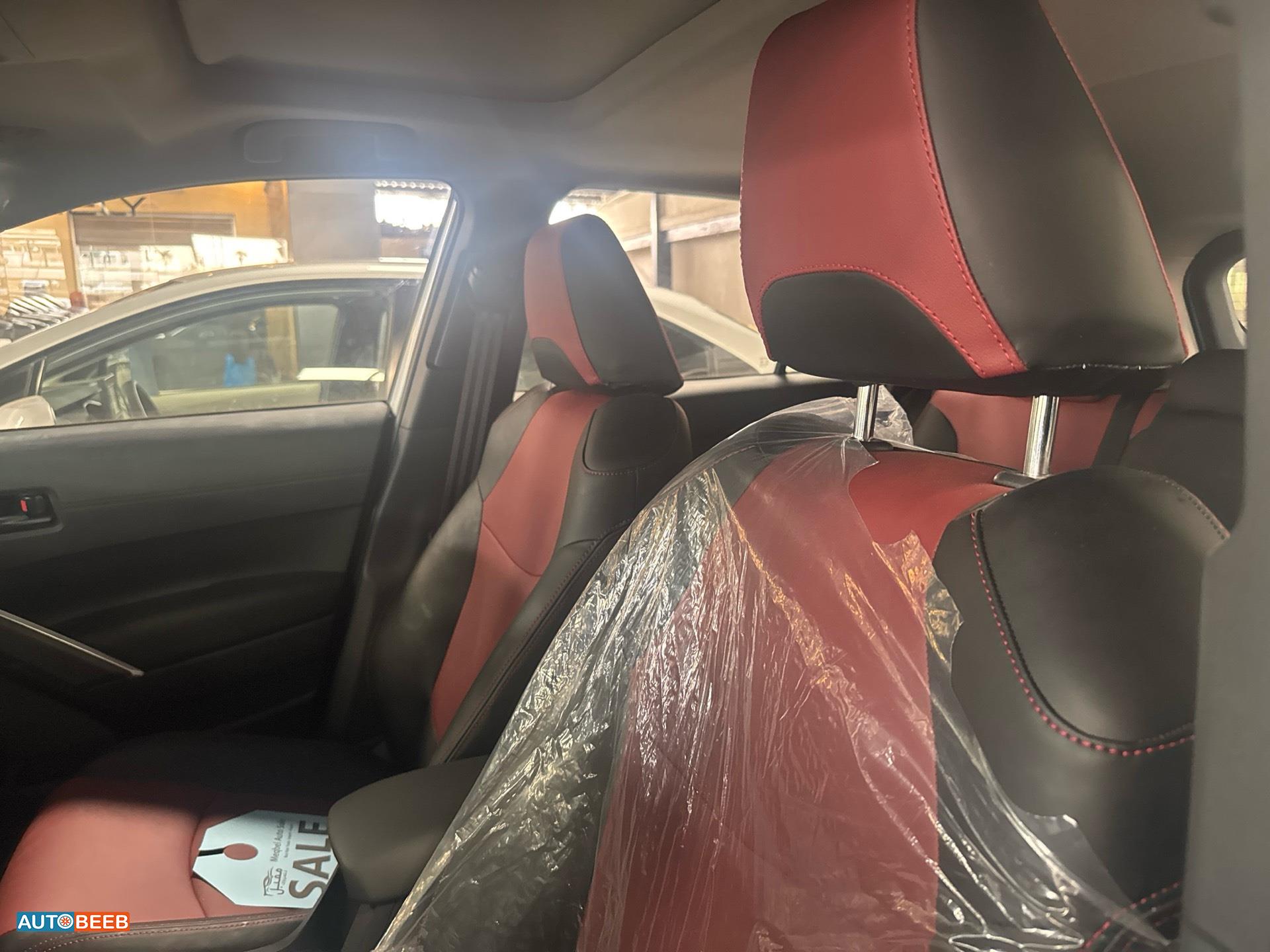 Toyota Corolla cross  2025