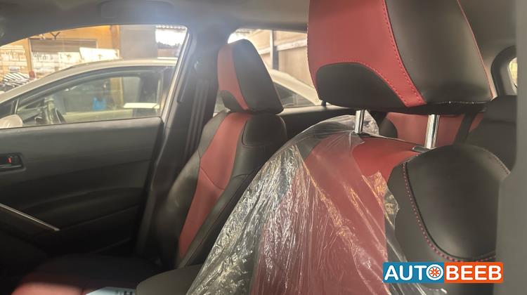 Toyota Corolla cross  2025