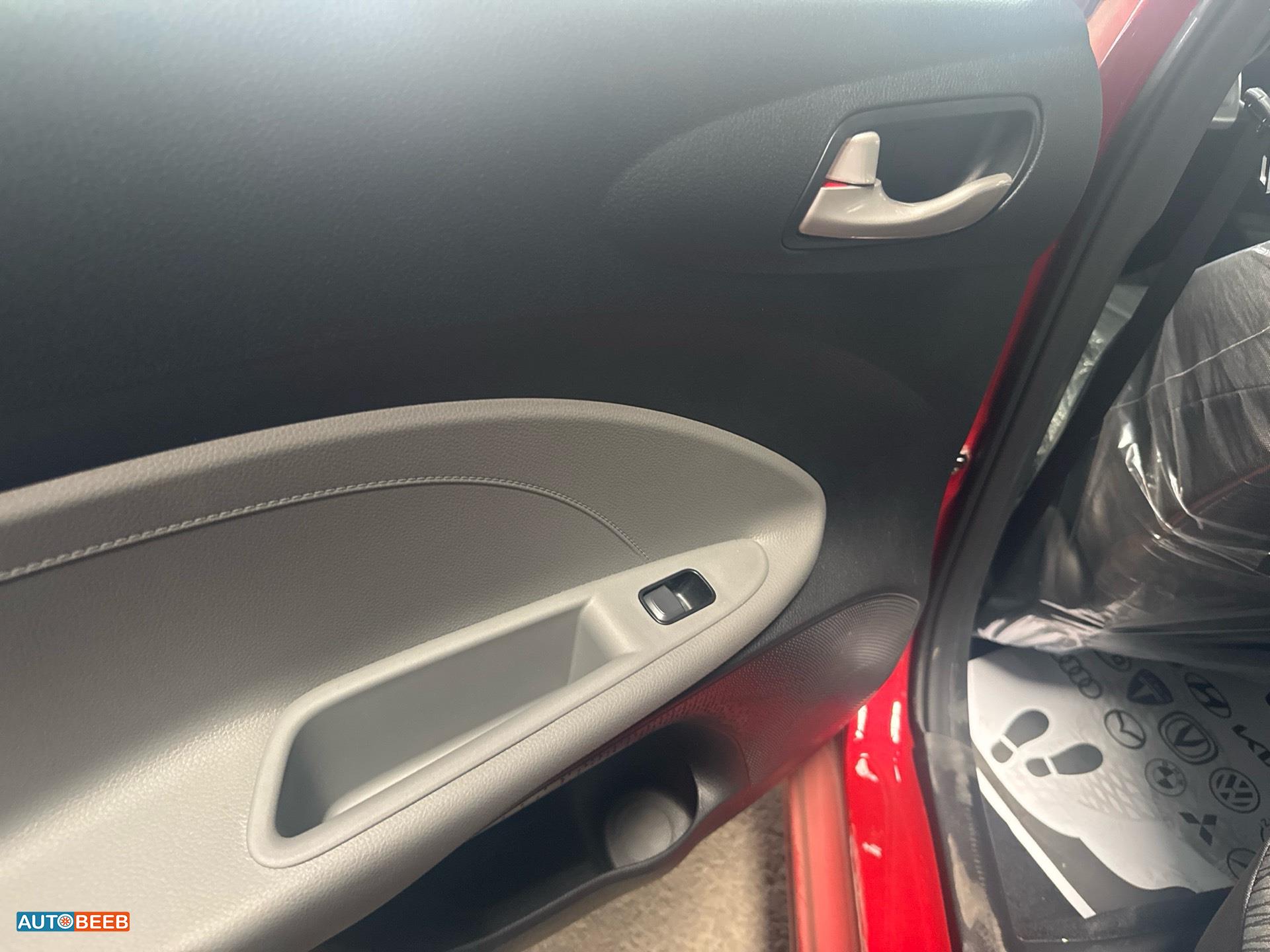 كيا بيجاس 2025