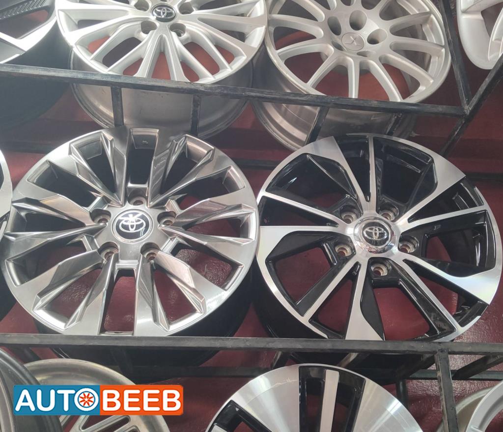 طقم جنطات تويوتا لاندكروزر قياس 20