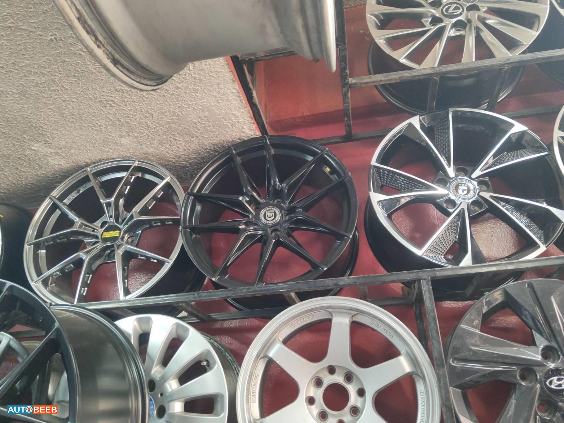  Wheel and Rims  