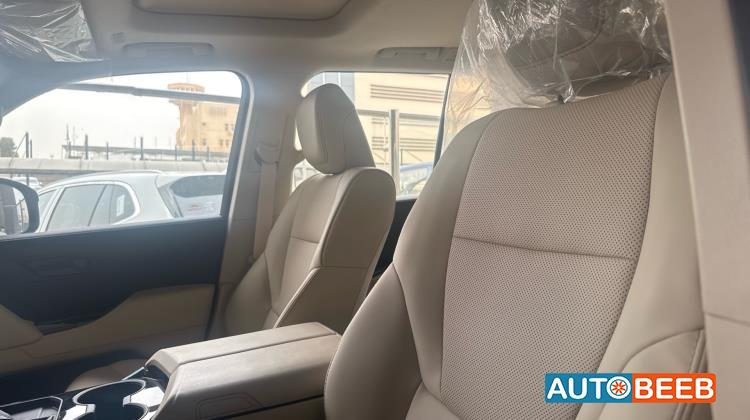 Toyota Land Cruiser 2025