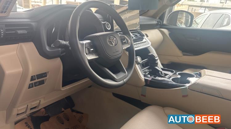 Toyota Land Cruiser 2025