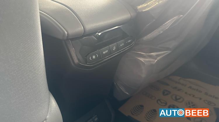 Toyota Highlander 2025