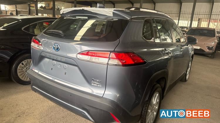 Toyota Corolla cross  2025