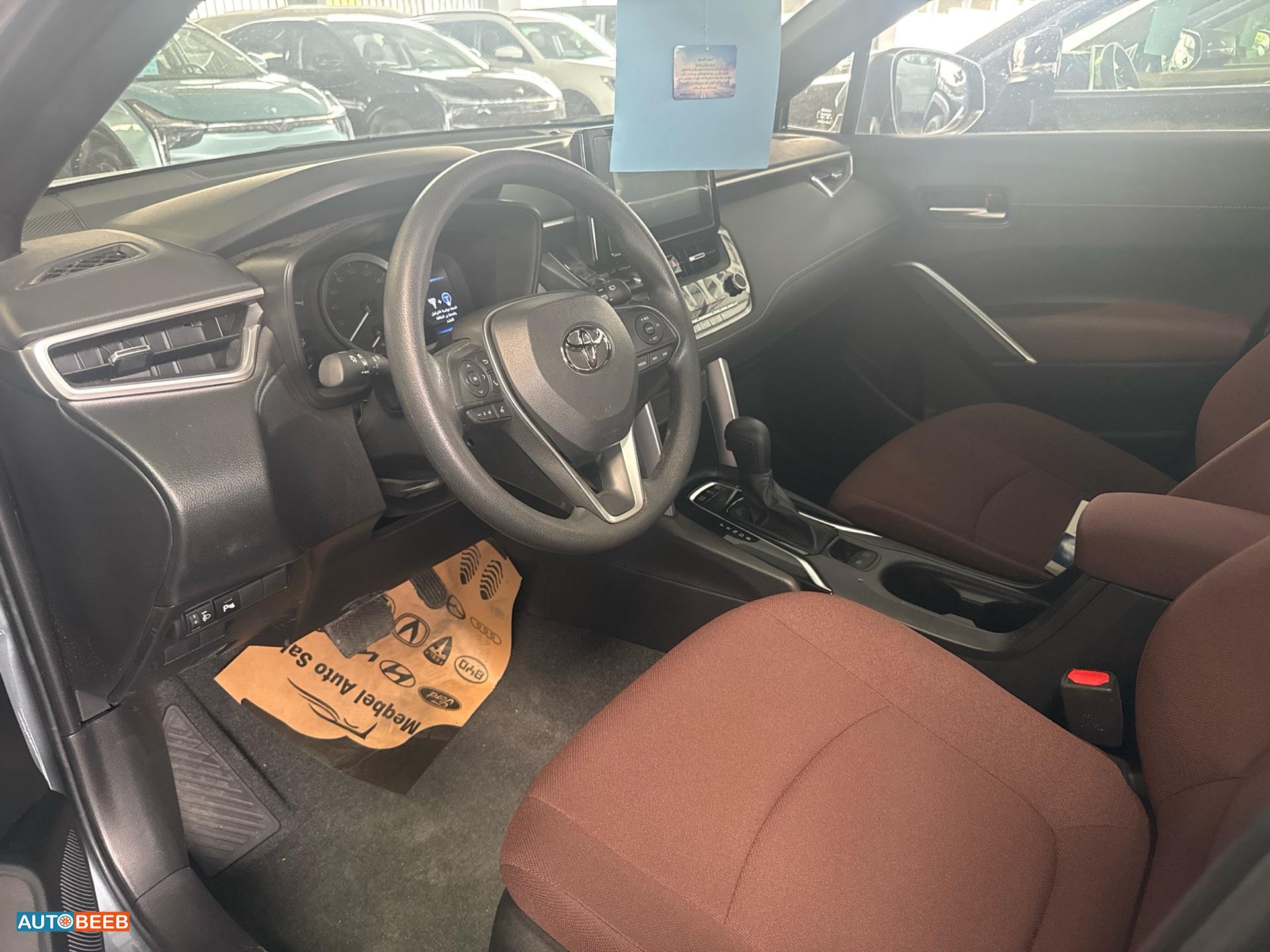 Toyota Corolla cross  2025