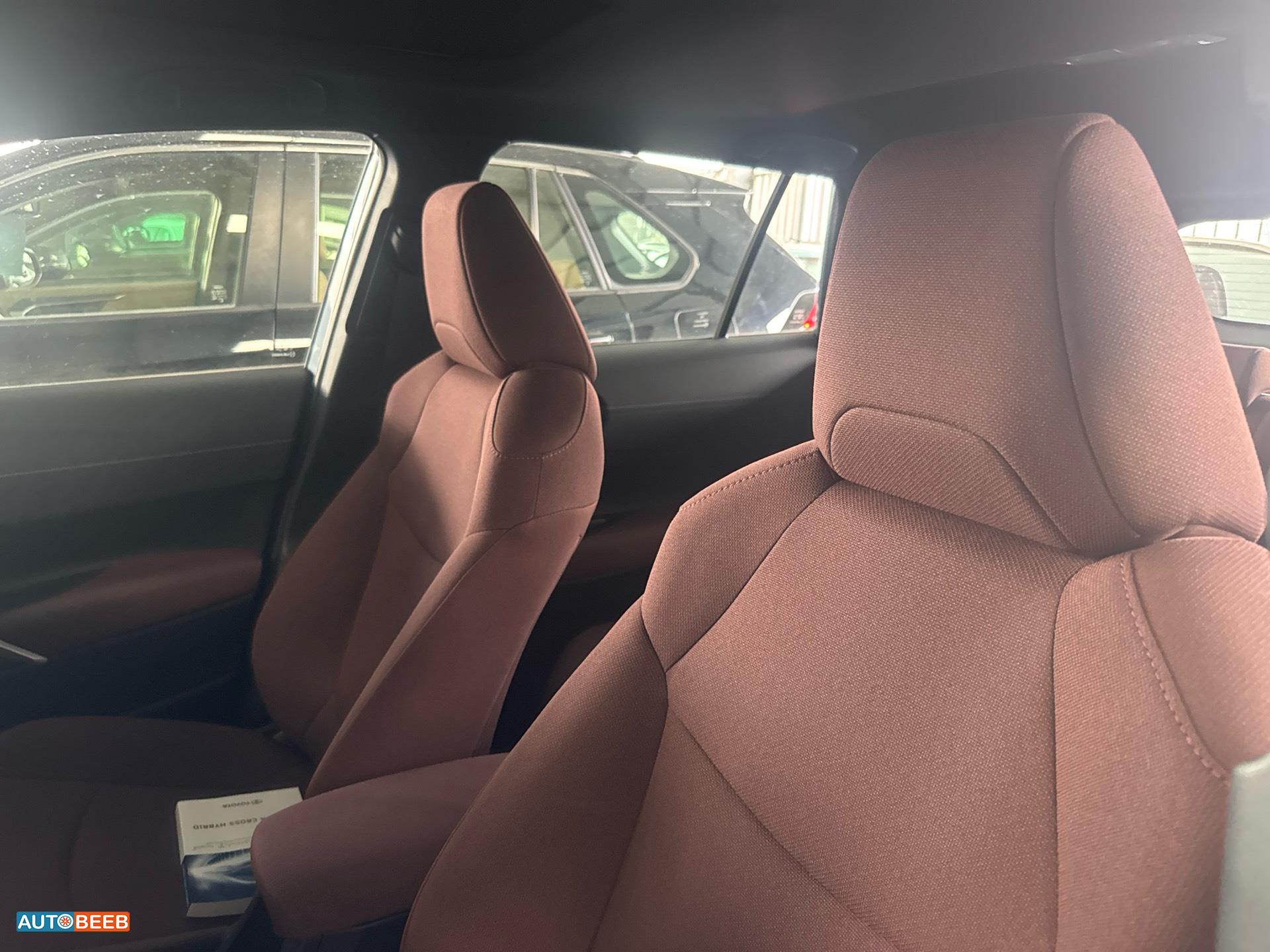 Toyota Corolla cross  2025