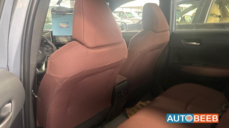 Toyota Corolla cross  2025