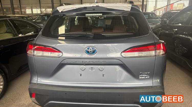 Toyota Corolla cross  2025