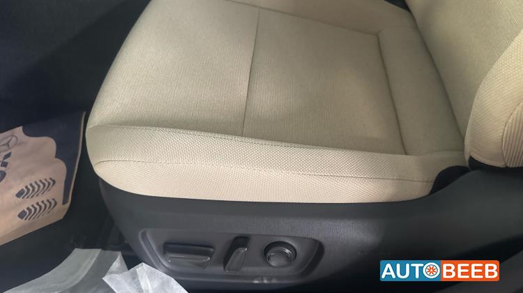 تويوتا كامري 2025